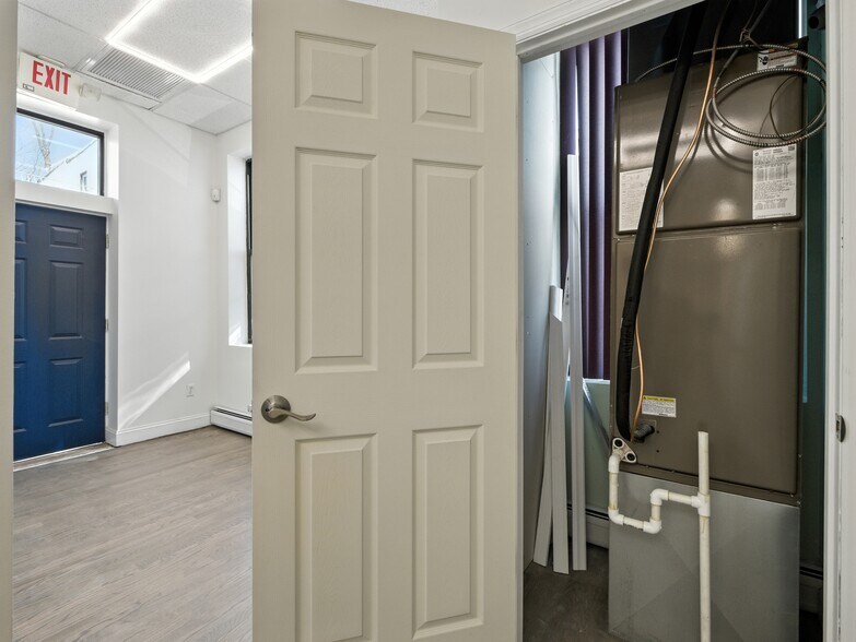 More Photos Of 538-540 62nd St, West New York Loft Creative Space For Lease