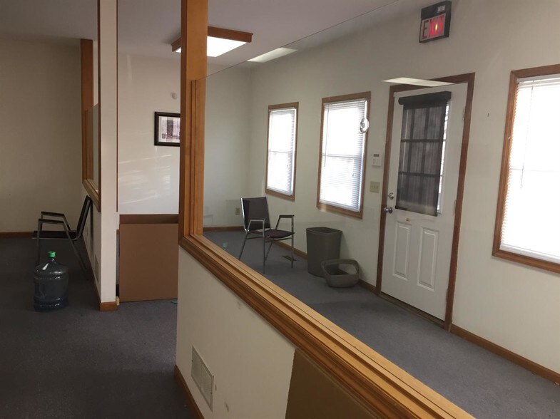 More Photos Of 6936-6948 Tylersville Rd, West Chester Medical For Sale