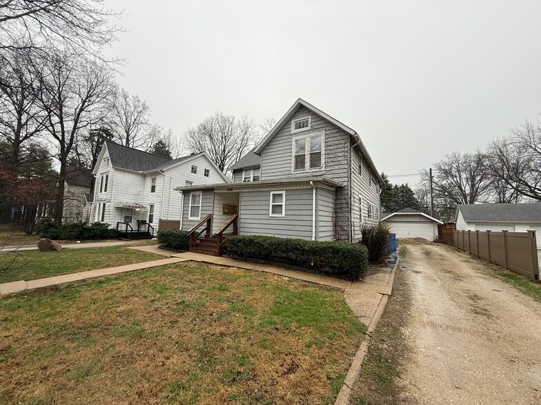 Primary Photo Of , Champaign Multifamily For Sale