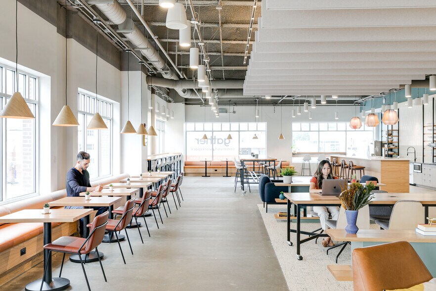 More Photos Of 249 Central Park Ave, Virginia Beach Coworking Space