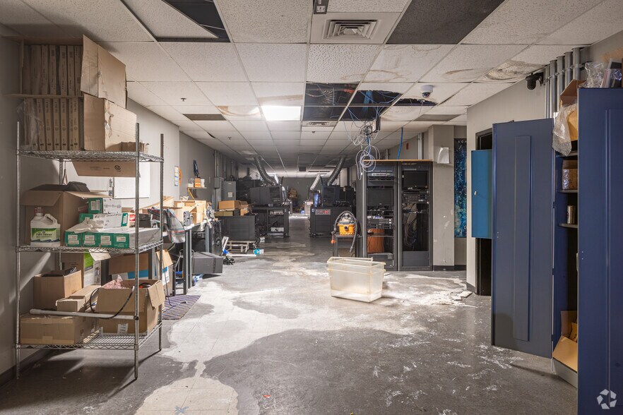 More Photos Of 210 W 87th St, Chicago Movie Theatre For Sale