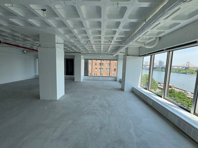 More Photos Of 866 United Nations Plz, New York Office For Lease
