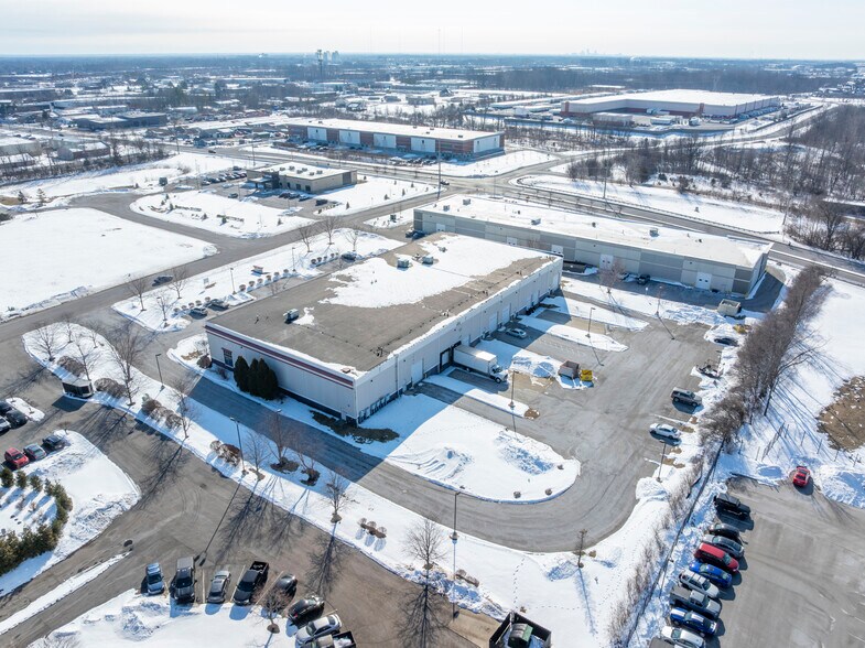 Primary Photo Of 10730 Bennett Pky, Zionsville Light Distribution For Lease