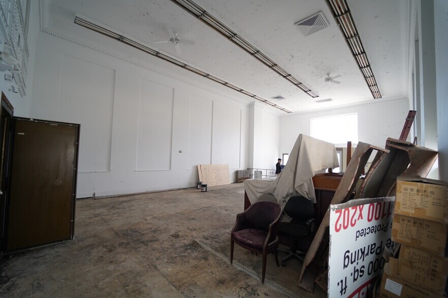 More Photos Of 242 State St, Hackensack Freestanding For Lease