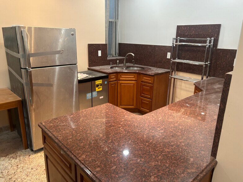 More Photos Of 590 Onderdonk Ave, Ridgewood Storefront Retail Residential For Lease