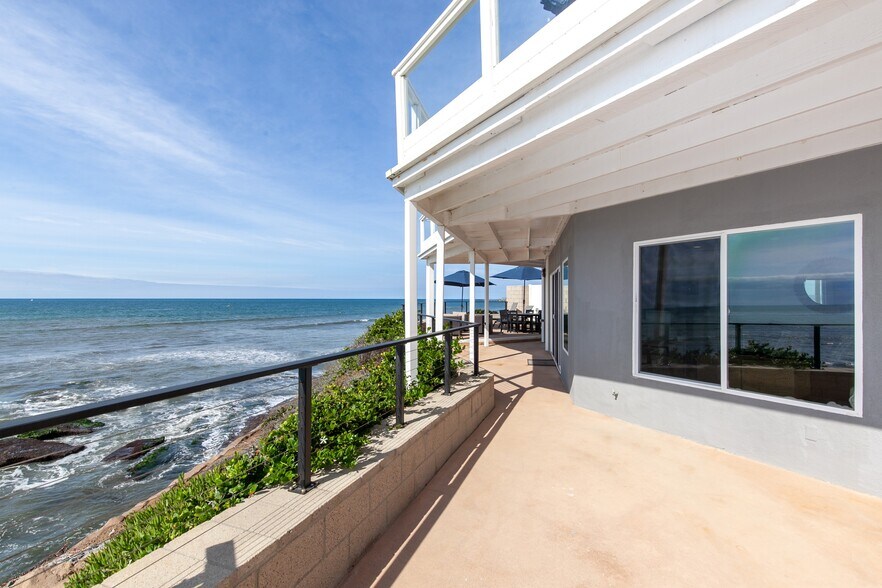 More Photos Of 1476-80 Pescadero Dr, San Diego Apartments For Sale