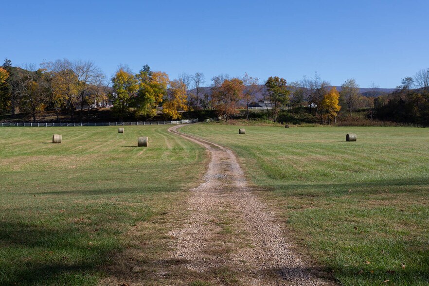 More Photos Of 4301 Longdale Furnace Rd, Clifton Forge Lodge Meeting Hall For Sale