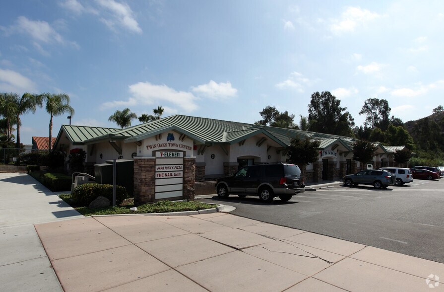 More Photos Of 403-409 N Twin Oaks Valley Rd, San Marcos Unknown For Lease