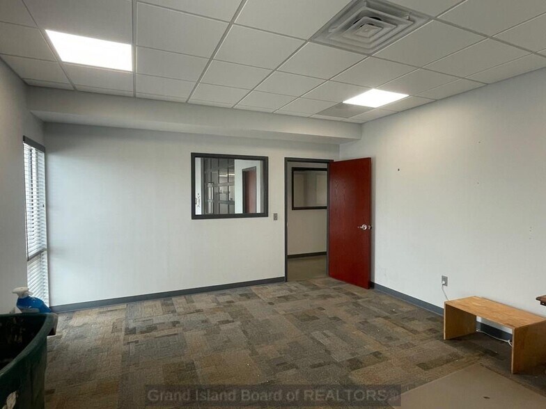 More Photos Of 4586 Gold Core Rd, Grand Island Light Manufacturing For Lease