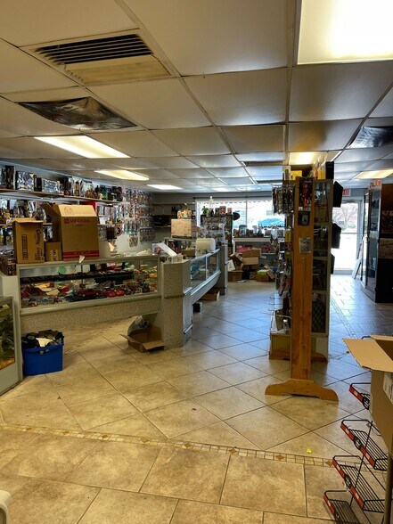 More Photos Of 2847 Ridge Pike, Trooper Restaurant For Lease