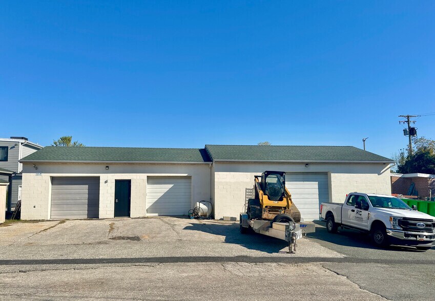 More Photos Of 203 Old Padonia Rd, Lutherville Timonium Office For Sale