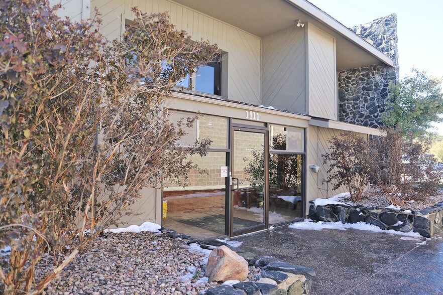 More Photos Of 1111 E Lincolnway, Cheyenne Loft Creative Space For Lease