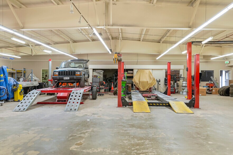 More Photos Of 11305 W 6th Ave, Lakewood Warehouse For Sale