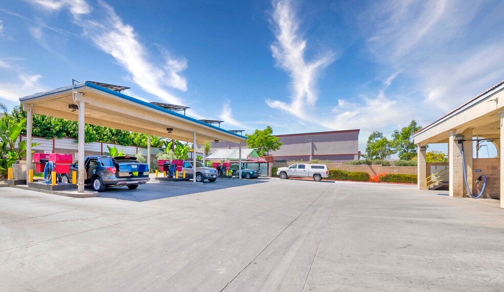 More Photos Of 1352 N Santa Fe Ave, Vista Carwash For Sale