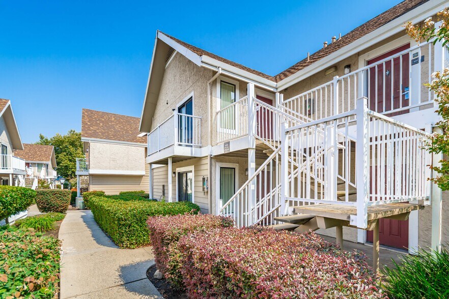 More Photos Of 1530 Howe Ave, Sacramento Hotel For Sale