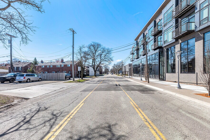 More Photos Of 795 S Adams Rd, Birmingham Apartments For Sale
