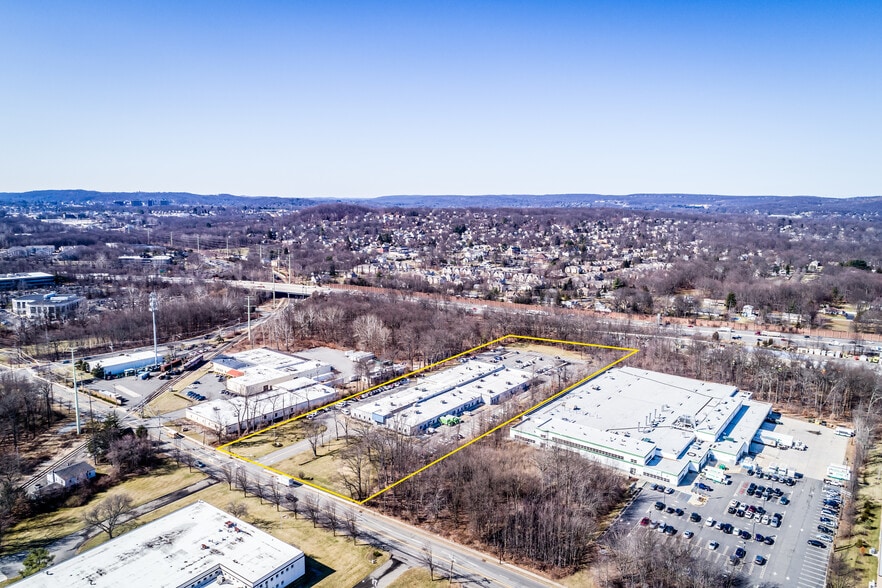 More Photos Of 58-60 S Jefferson Rd, Whippany Warehouse For Lease