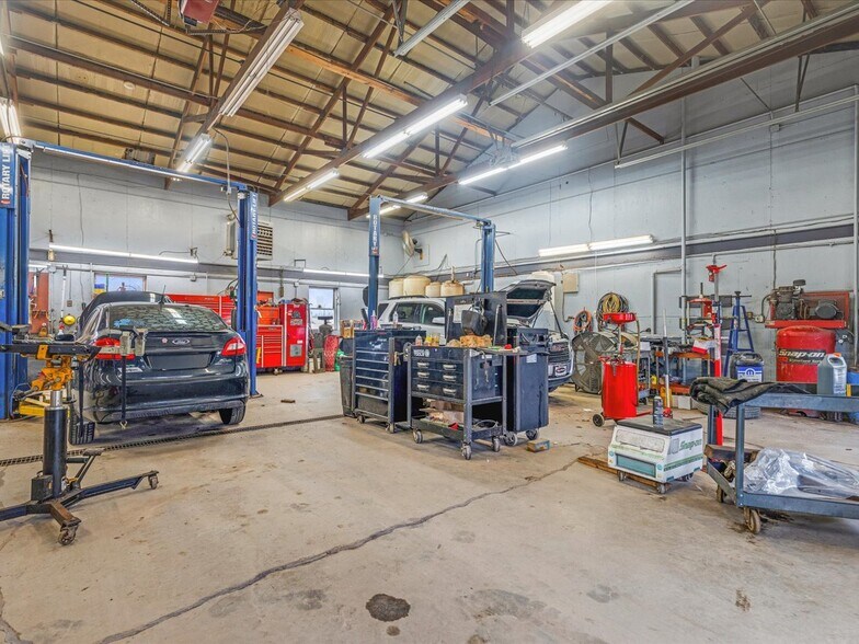 More Photos Of 4554 Il Route 173, Poplar Grove General Retail For Sale