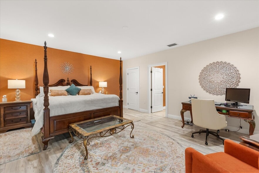 More Photos Of 455 Briar Patch Ln, Geneva Specialty For Sale