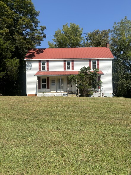 Primary Photo Of 1046 Livingston Hwy, Byrdstown Land For Sale