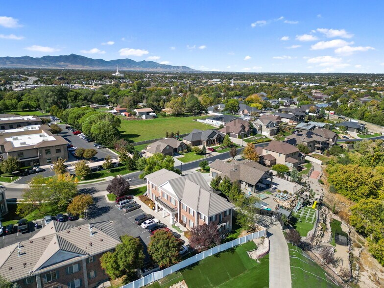 More Photos Of 891 W Baxter Dr, South Jordan Office For Sale