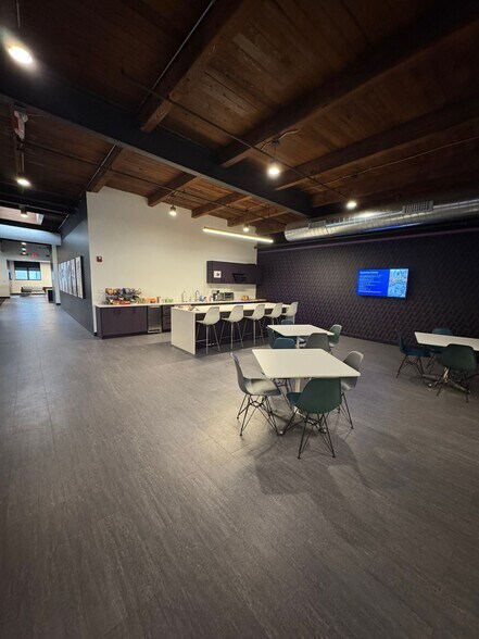 More Photos Of 3975 - 4029 Papin St, Saint Louis Warehouse For Lease