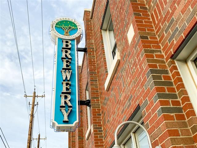 More Photos Of 1147 S Lewis Ave, Tulsa Freestanding For Lease