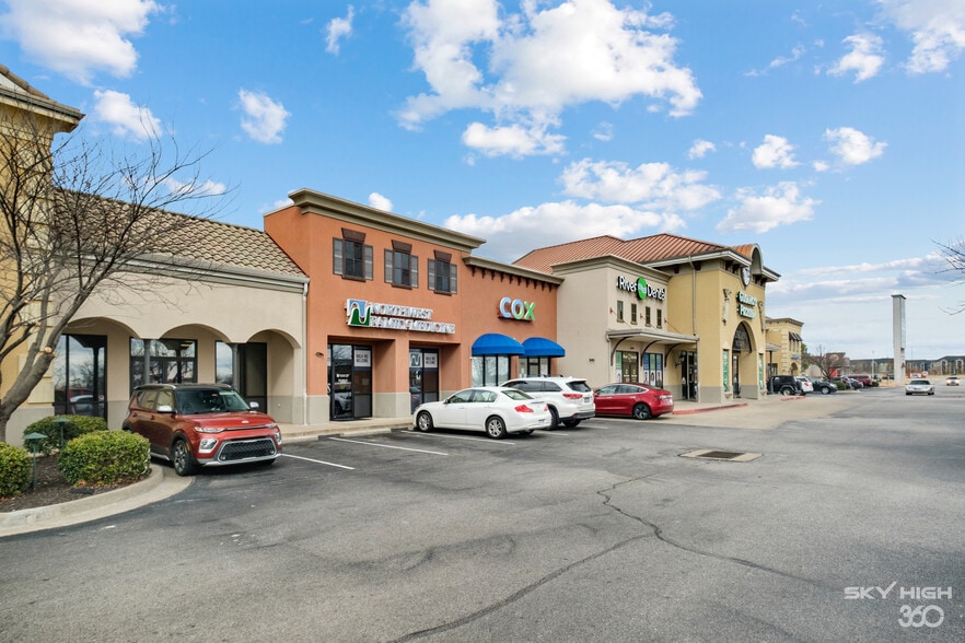 More Photos Of 2603 W Pleasant Grove Rd, Rogers Unknown For Lease