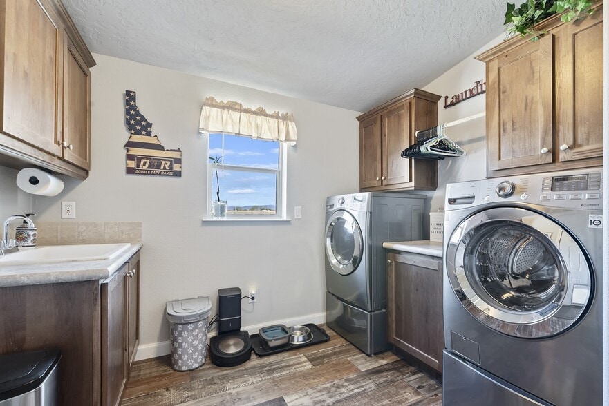 More Photos Of 14000 E Double Tapp Ln, Boise Sports And Entertainment For Sale