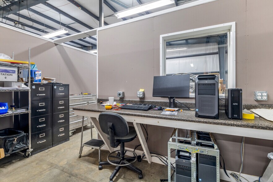 More Photos Of 8205 B and G Ct, Stokesdale Manufacturing For Lease