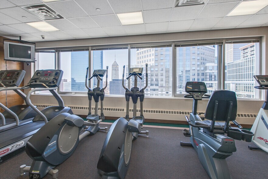 More Photos Of 431 S 7th St, Minneapolis Office Residential For Lease