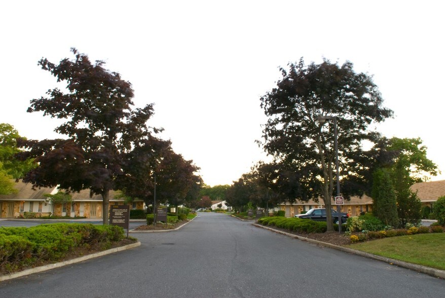More Photos Of 5225 Nesconset Hwy, Port Jefferson Station Medical For Lease