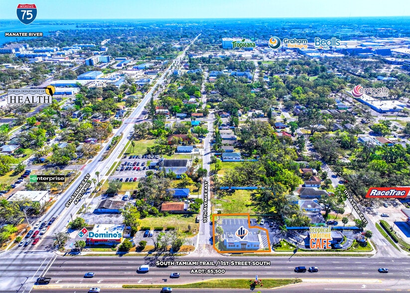 More Photos Of 1003 1st St, Bradenton Freestanding For Sale