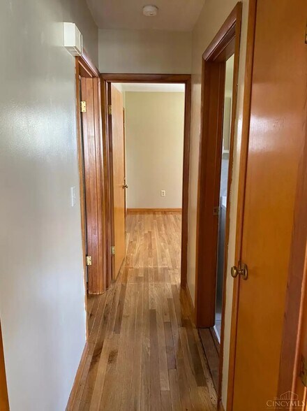 More Photos Of 405 N Main St, Georgetown Apartments For Sale