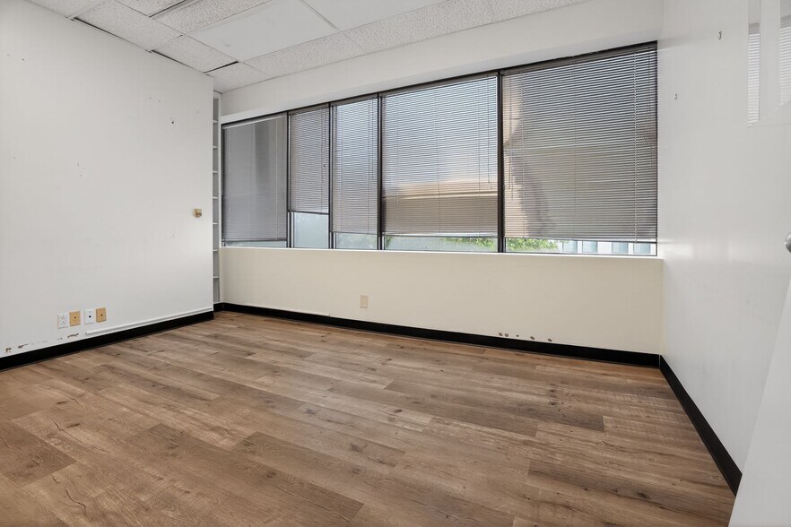 More Photos Of 3525 Prytania St, New Orleans Medical For Lease