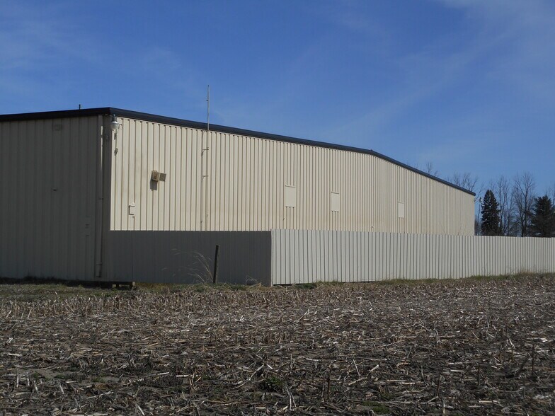 More Photos Of 5257 US ROUTE 22, Washington Court House Distribution For Sale