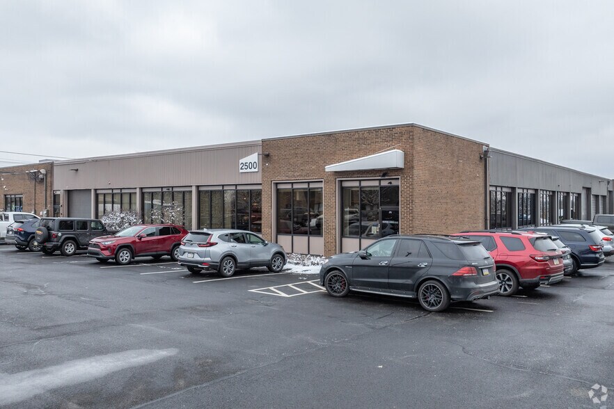 Primary Photo Of 2500 Eldo Rd, Monroeville Flex For Lease