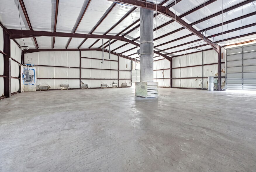 More Photos Of 14715 Park Almeda Dr, Houston Warehouse For Lease
