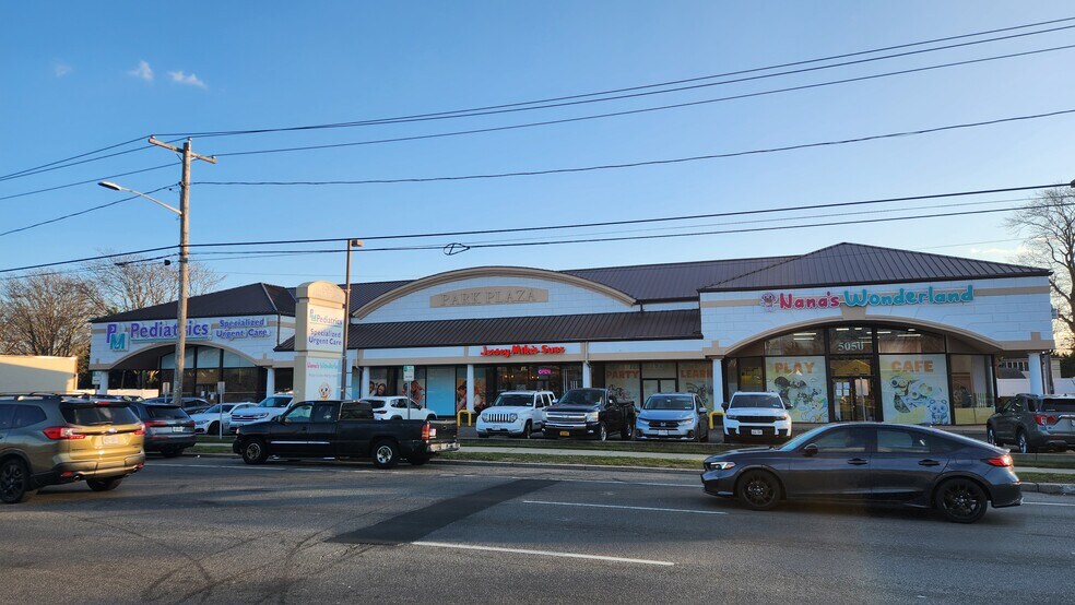 More Photos Of 5050 Sunrise Hwy, Massapequa Park Storefront Retail Office For Sale