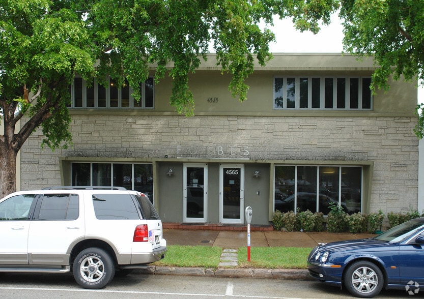 More Photos Of 4565 Ponce de Leon Blvd, Coral Gables Office For Lease