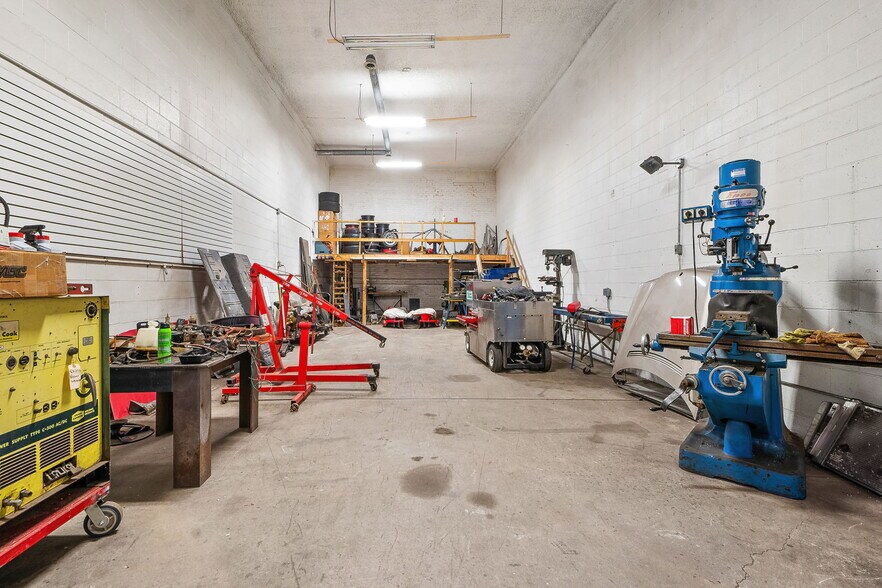 More Photos Of 560 N Main St, Pittston Warehouse For Sale