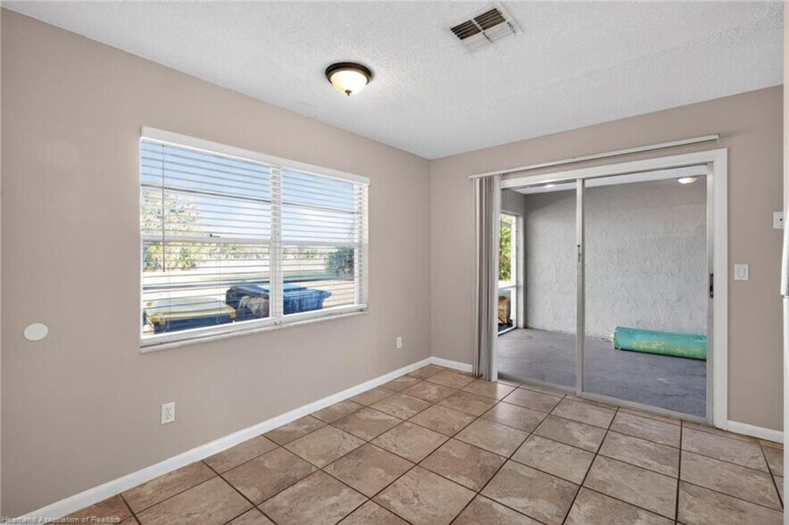 More Photos Of 6213 Candler Ter, Sebring Apartments For Sale