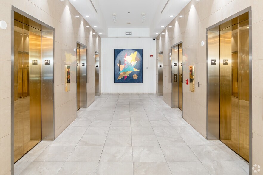 More Photos Of 801 K St, Sacramento Office For Lease