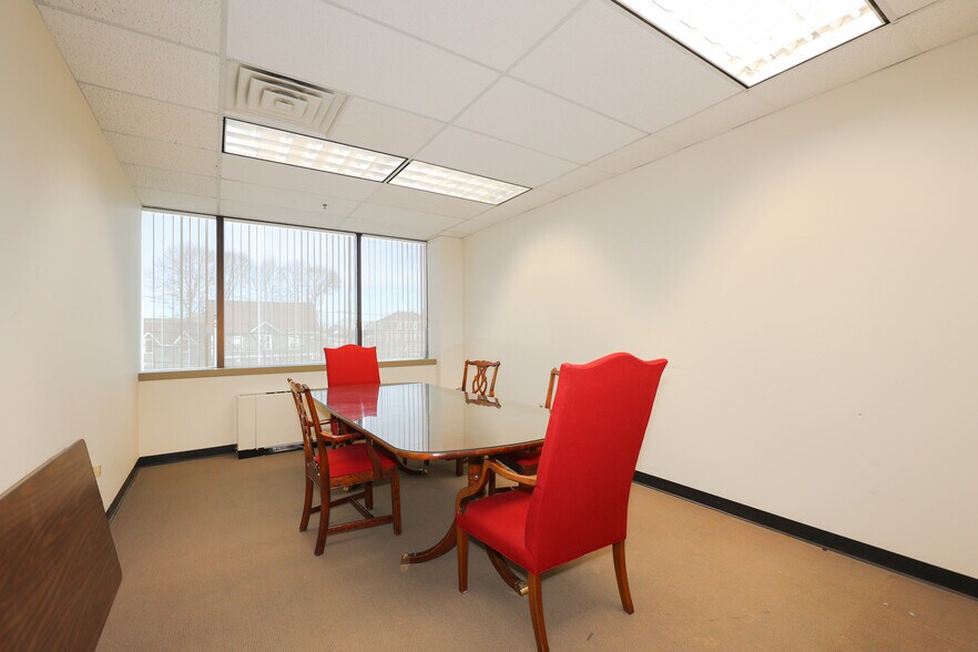 More Photos Of 30 Temple St, Nashua Office For Lease