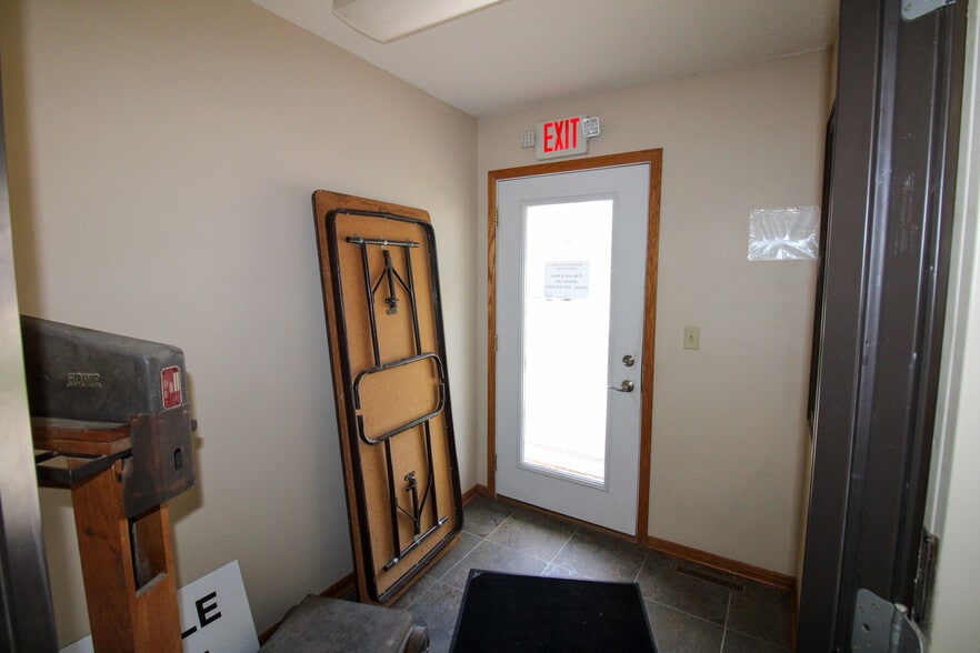 More Photos Of 135 E Front St, Claremont Specialty For Sale