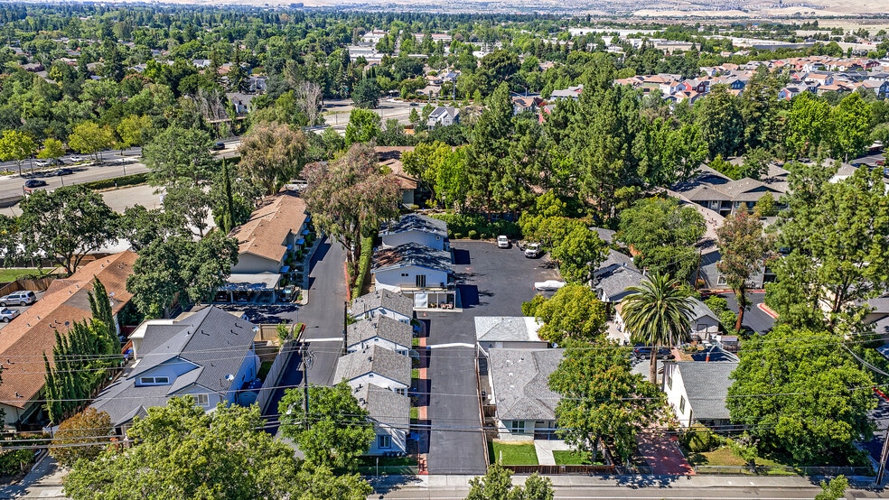 More Photos Of 4041-4067 Vineyard Ave, Pleasanton Apartments For Sale