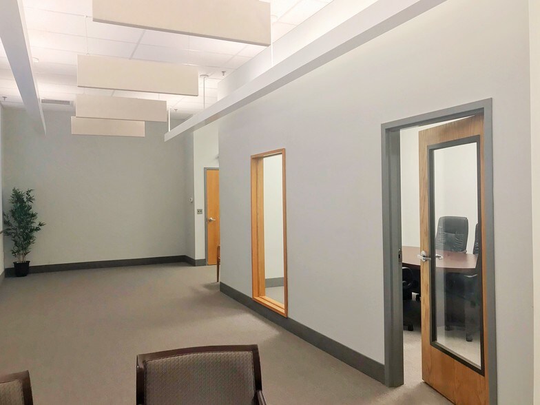 More Photos Of 10 E 6th Ave, Conshohocken Office For Lease