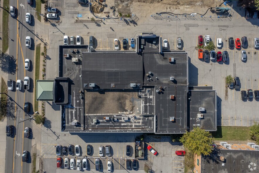 More Photos Of 27629 Chagrin Blvd, Beachwood Office For Sale