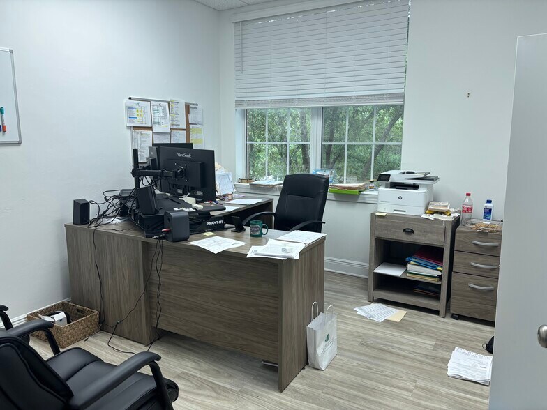 More Photos Of 3606 Maclay Blvd S, Tallahassee Medical For Lease