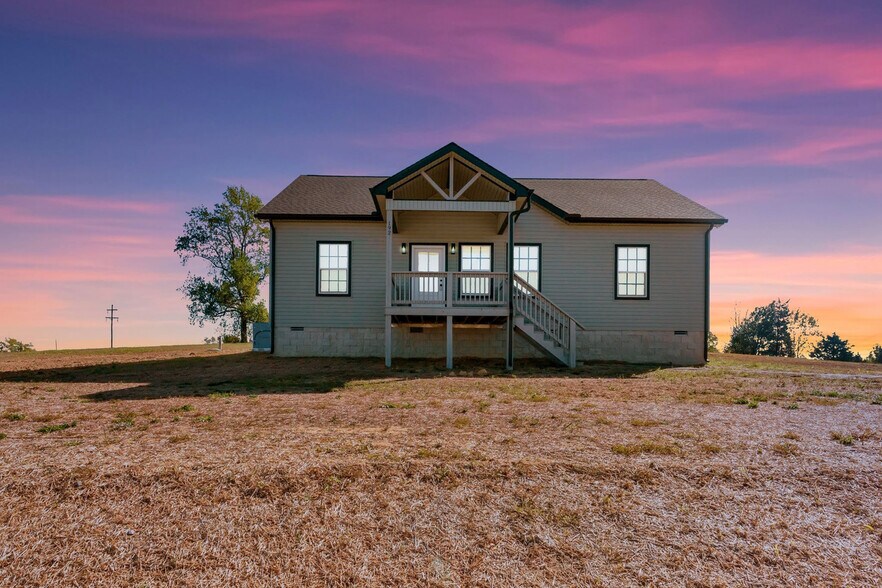 More Photos Of , Lafayette Specialty For Sale